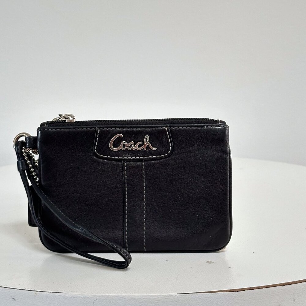 Vintage Coach Soft Black Leather Wristlet Clutch Purse